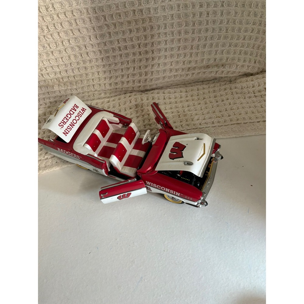 Wisconsin Badgers Danbury Mint 1957 Chevrolet Bel Air Diecast 1:24 Red White